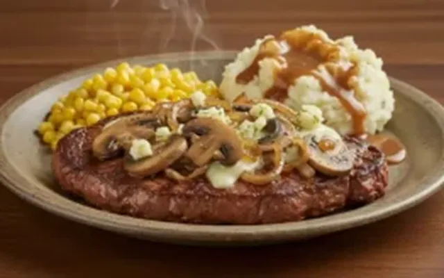 Road Kill (Chopped Steak) — Texas Roadhouse